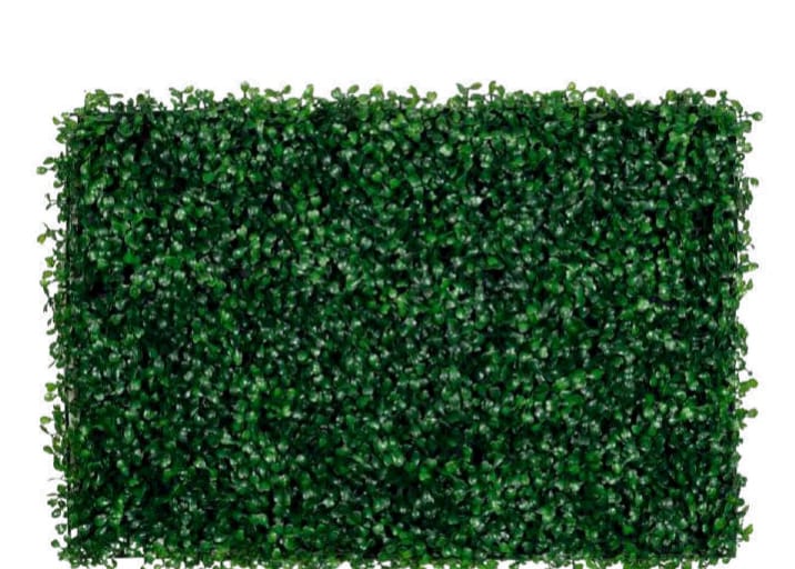 Non-UV artificial vertical garden panel for indoor and outdoor spaces