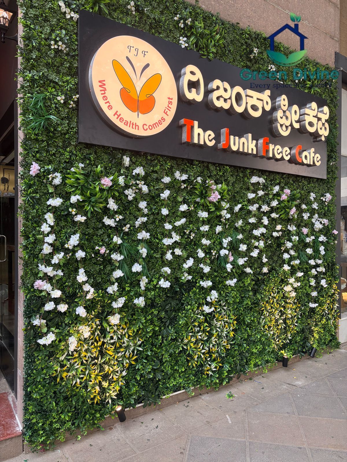 artificial_vertical_garden_project_06