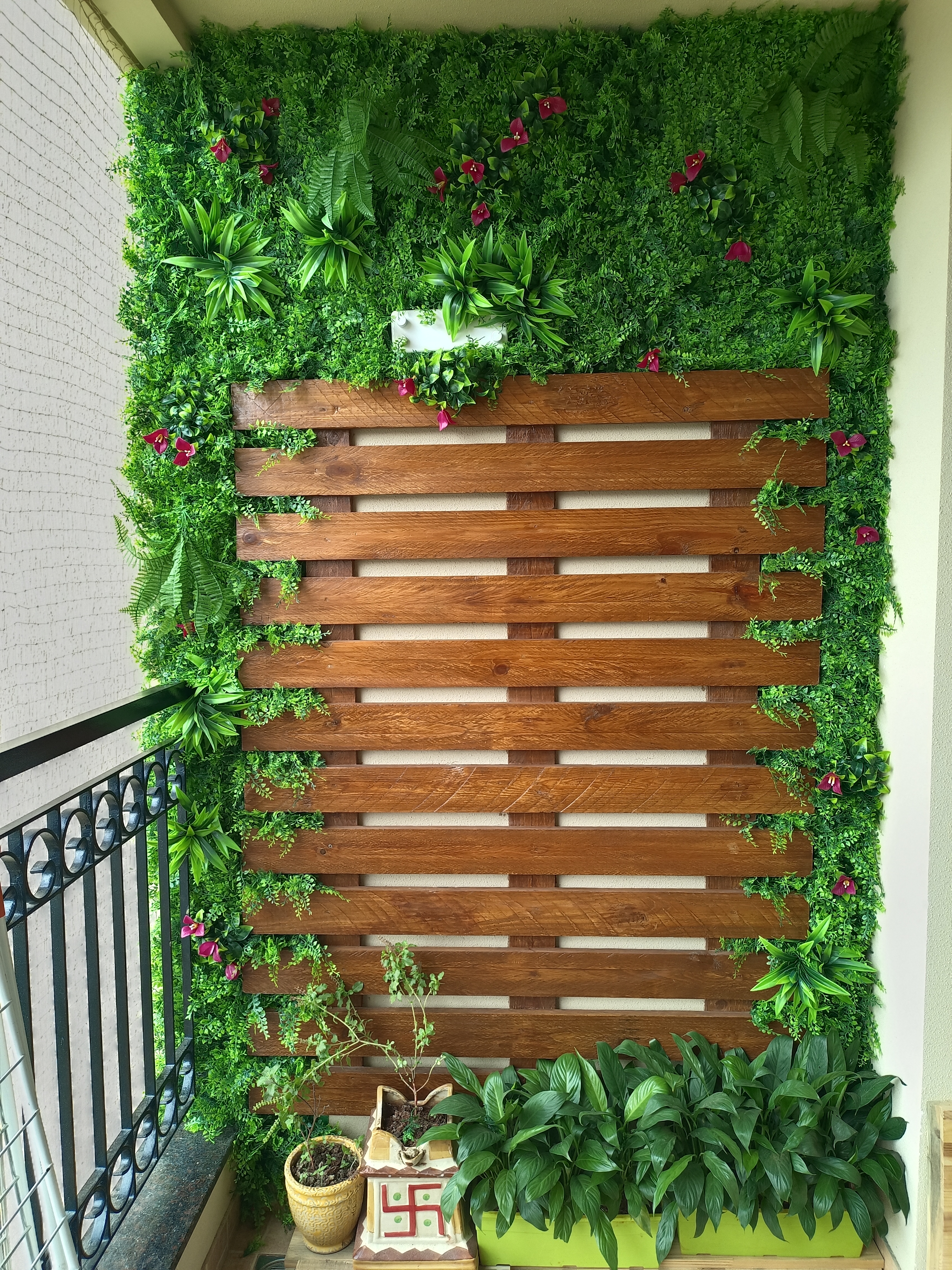 Vertical Garden Wall with Ivy Panels